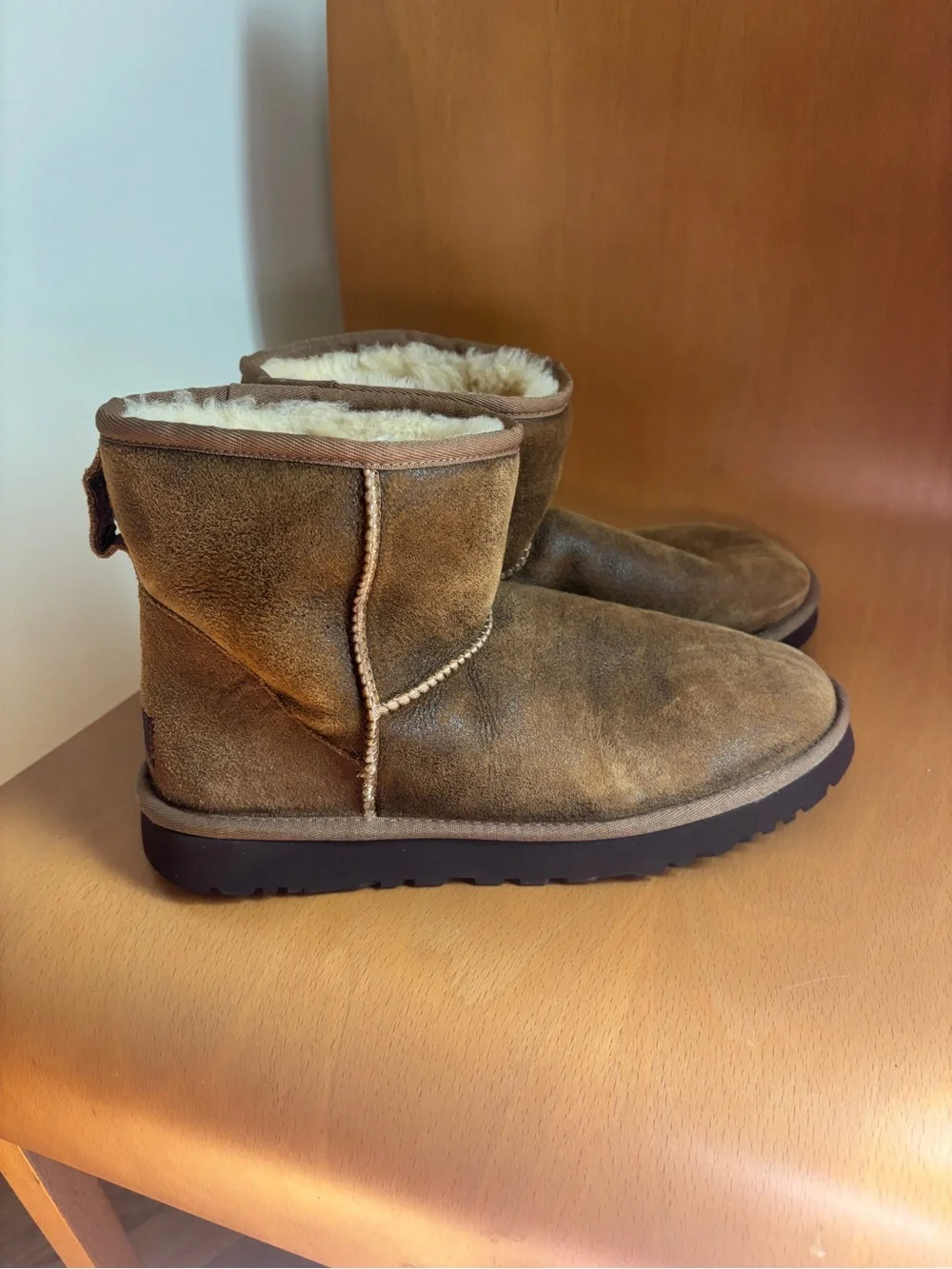 UGG Men's Classic Mini Bomber Boot Chestnut